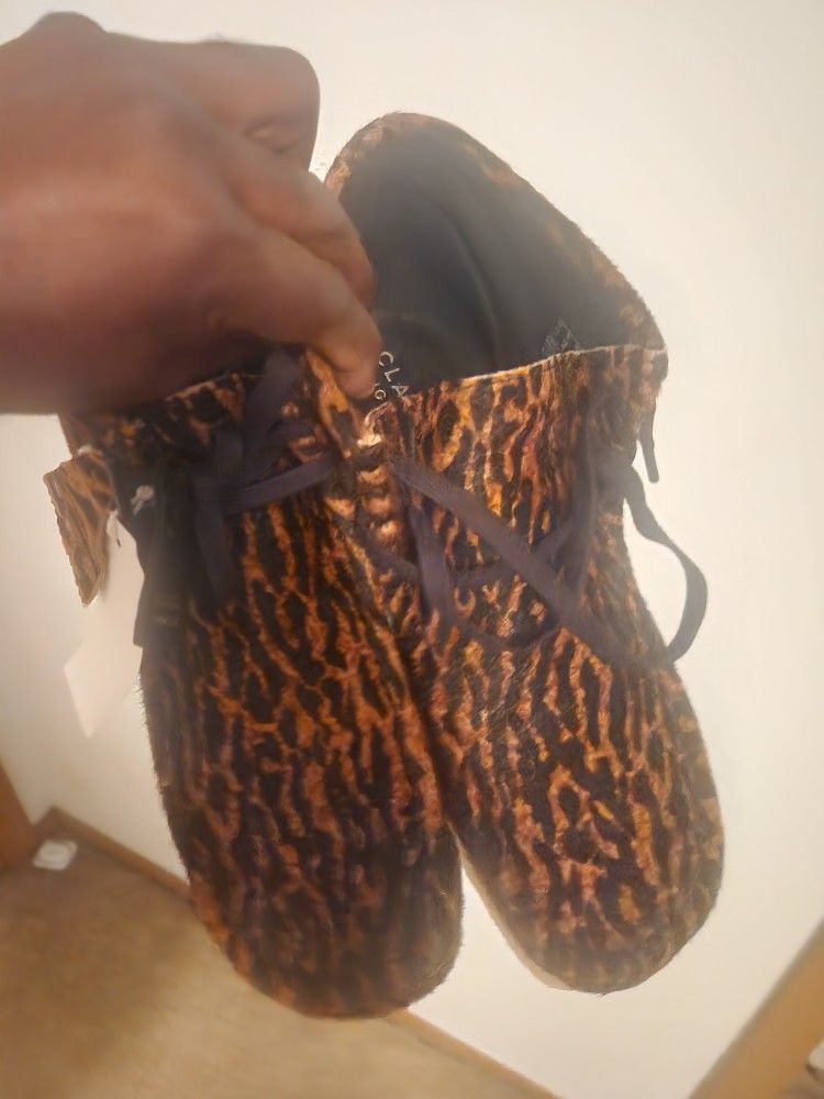 Wallabees