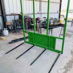 Hay Bale Spear 