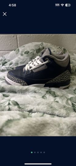 jordan 3s 4.5Y