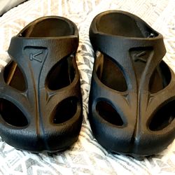 Black Keen Unisex Lightweight Clog W-7/8 M-5/6