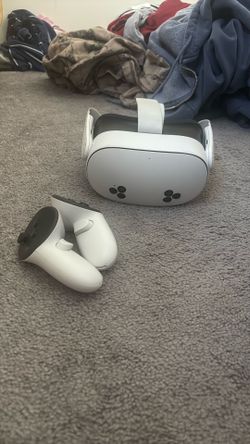 meta quest 3s (rarely used)!