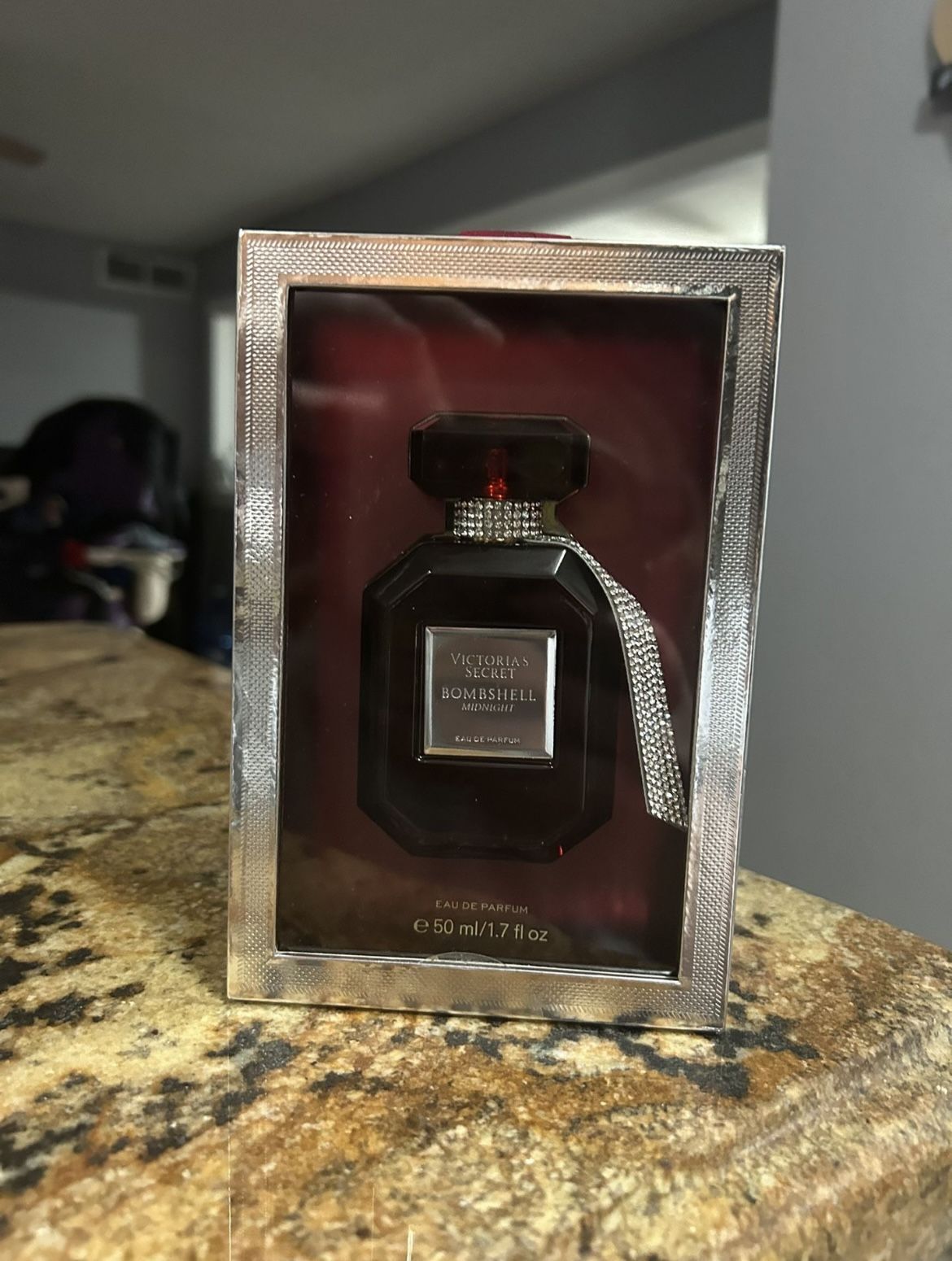 Victorias Secret Bombshell Midnight Eau De Parfum