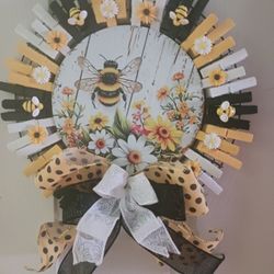 Hand Painted  Bee Clothes Pin Wreath 