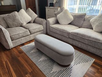 Very Nice Sofa Set