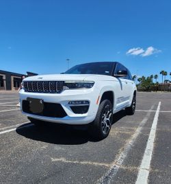 2024 grand cherokee summit reserve