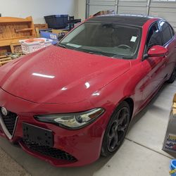 2018 Alfa Romeo Giulia TI Sport Package