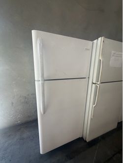 Frigidaire refrigerator