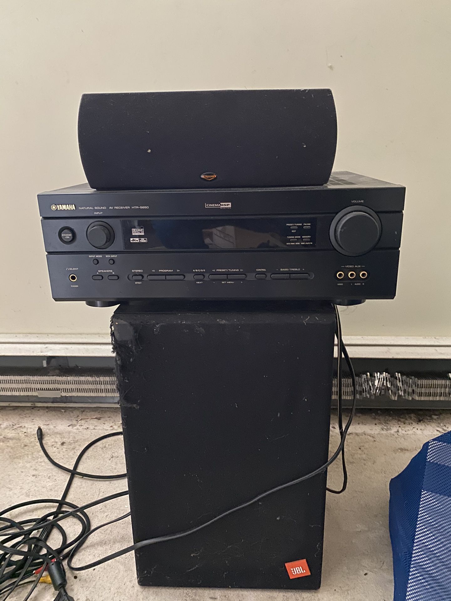 A whole stereo system for $100