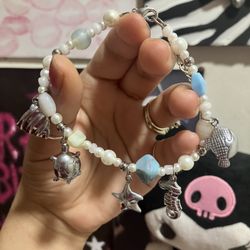 $13.00 (NOT FREE)!!NEW!! summer glass bead beachy mermaid ocean charm bracelet