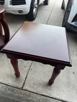 Cherry Wood End Table with Queen Anne Legs