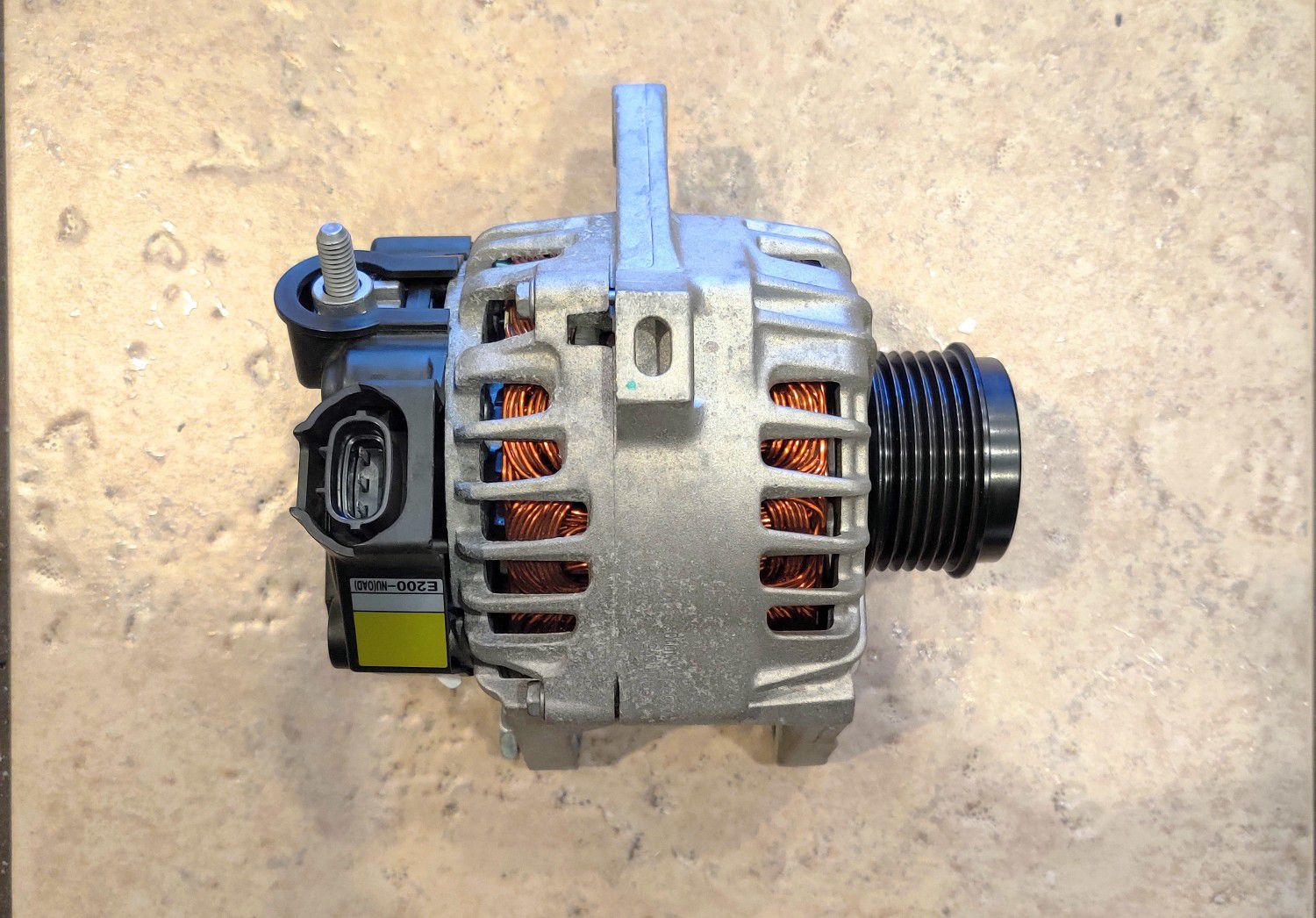 A month used alternator for Hyundai and Kia