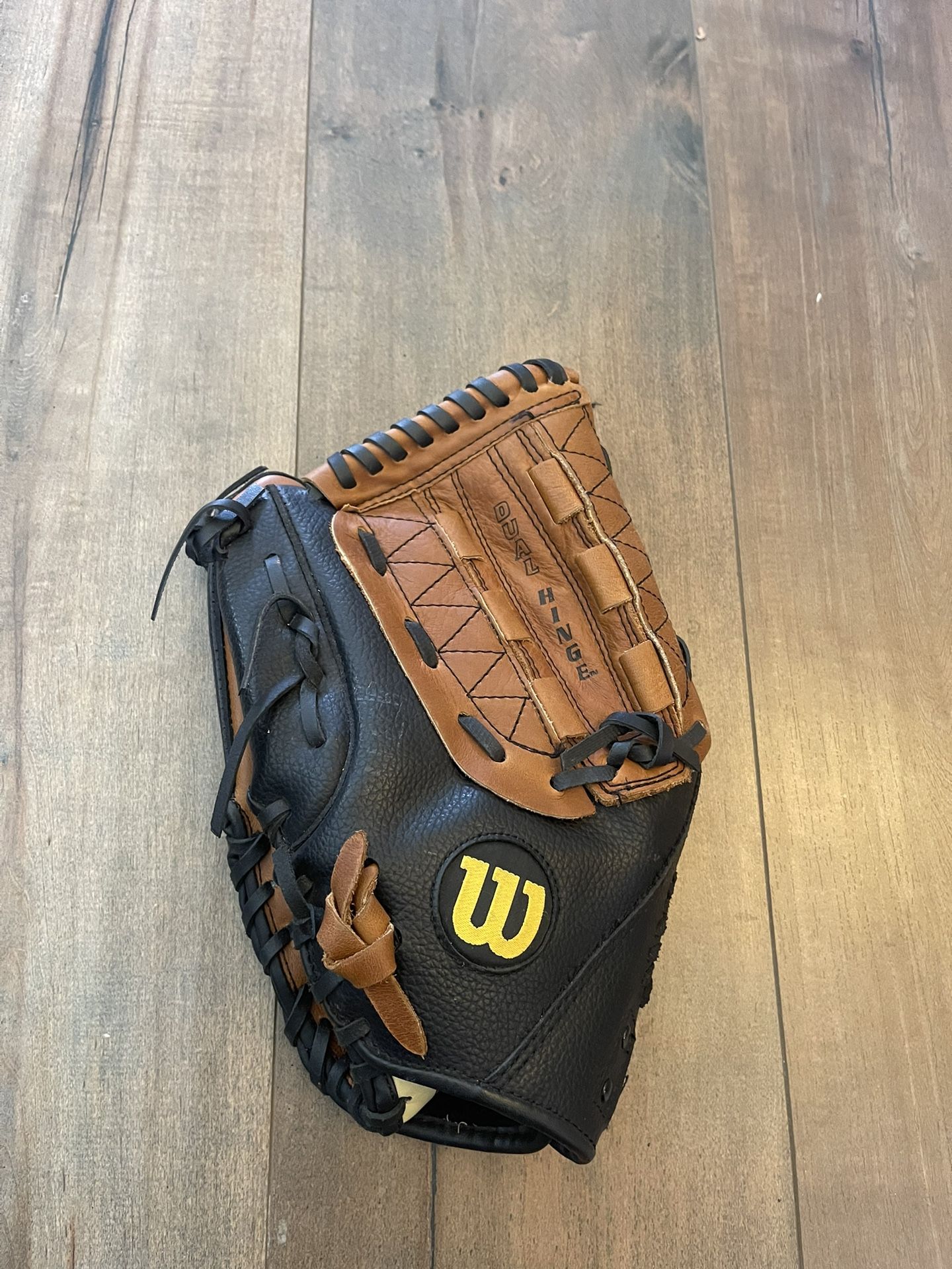 Wilson Pro Select Pro Fit 12.5 In Baseball/softball Glove Left Handed 