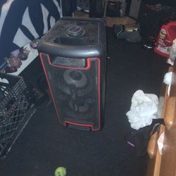 Blackweb Speaker With Lights for Sale in Albuquerque NM OfferUp
