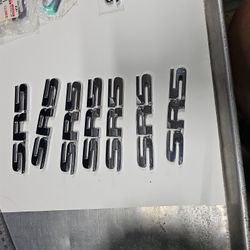 05 - 15 Toyota Tacoma/Tundra Rear Tailgate Emblem