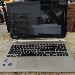 Toshiba S55 Laptop -- No Hard Drive