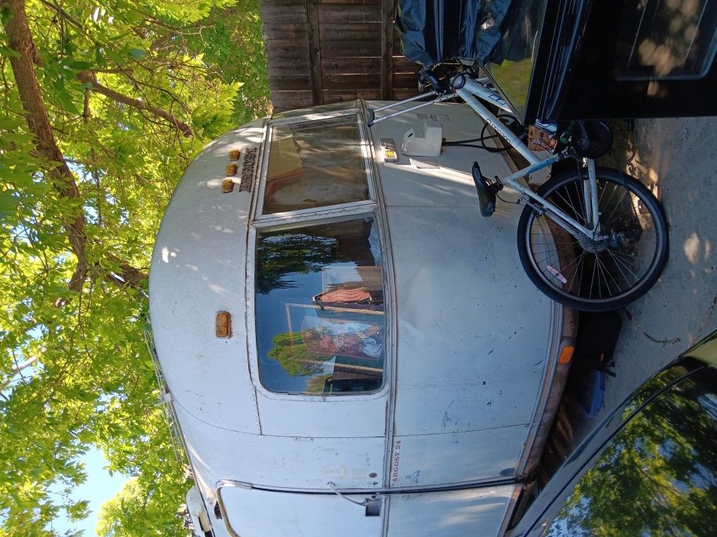 70 Argousy Travel Trailersolid