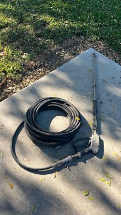Pressure washer gun