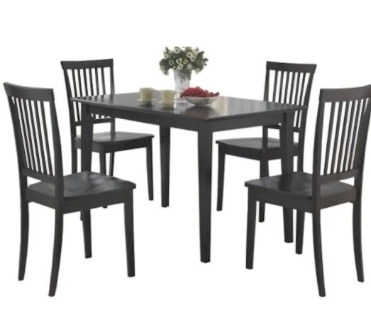 Free Kitchen Table & 4 Chairs