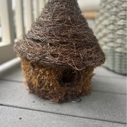 Rustic Hanging Twig & Moss Birdhouse – Cottage Garden / Porch Decor