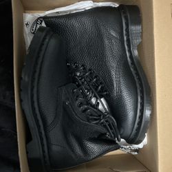 Doc Martens All Black Boots 