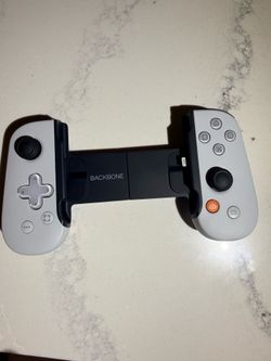 Backbone - PlayStation Edition