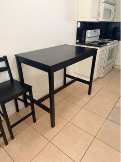 IKEA STANS Bar Table and 4 Stools