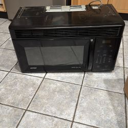 Free Microwave - For Scrap 