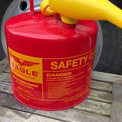 Like New Metal Safety Fuel Can