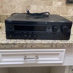 Yamaha Natural Sound At Receiver Rx - V596