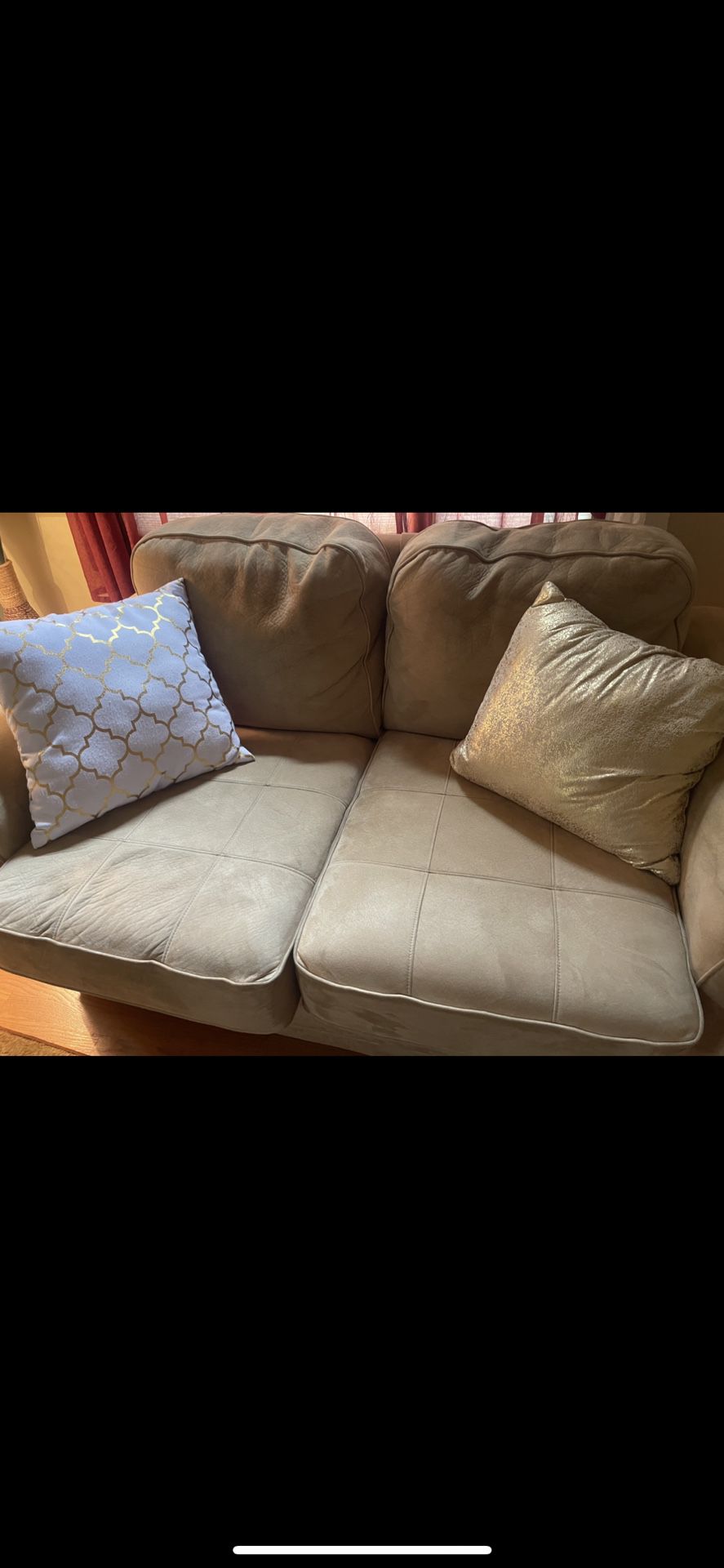 2 Sofa Set 