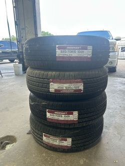 Landspider tires