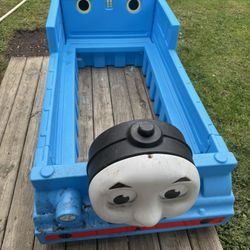 Thomas The Train Toddler Bed And Toy
