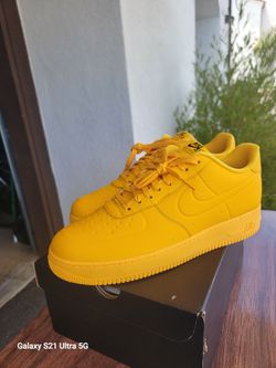 Nike Air Force 1' 07 Pro-Tech wp Universal Gold size 12.5 New Never Worn