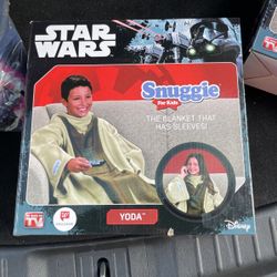 Star Wars Yoda Kids snuggie