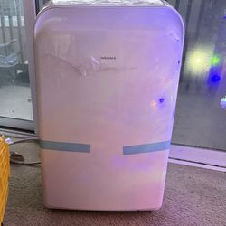 Insignia Portable AC – 8,000 BTU (Complete Setup, Ice Cold)