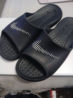 Nike Victori One Slides
