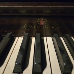 Free Piano-Used