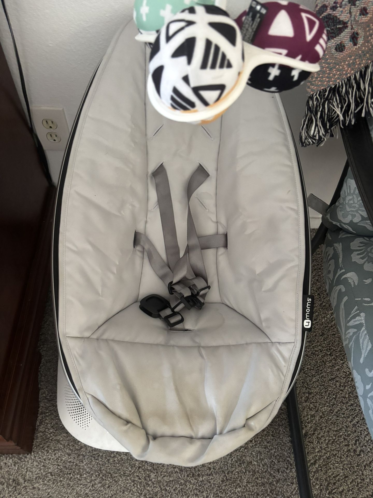 Mamaroo Baby Swing