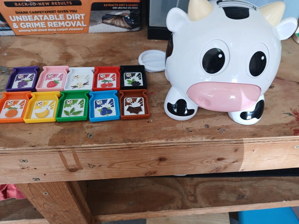 Cow Fruit Picture Sorter Toy