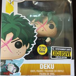 Deku Glow In The Dark Pop #596 