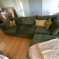 Albany Park Kova Sectional