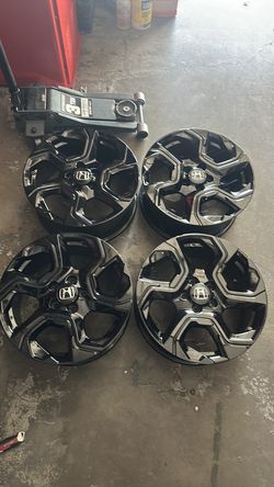 18” Honda rims gloss black exchange firm price,,,