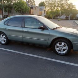 2006 Ford Taurus Se