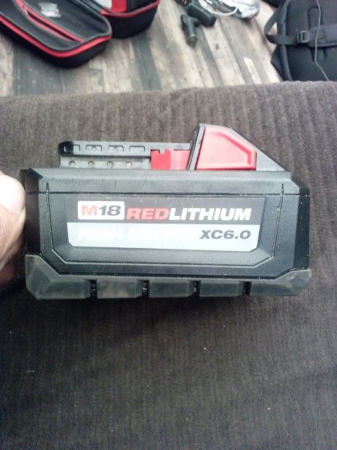 Milwaukee Battery M18 Xc6