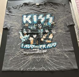 XL 2012 kiss concert t-shirt