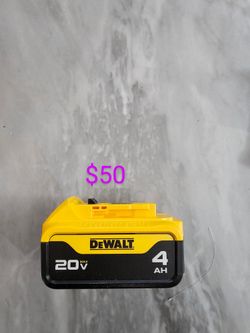 batería dewalt  4AH