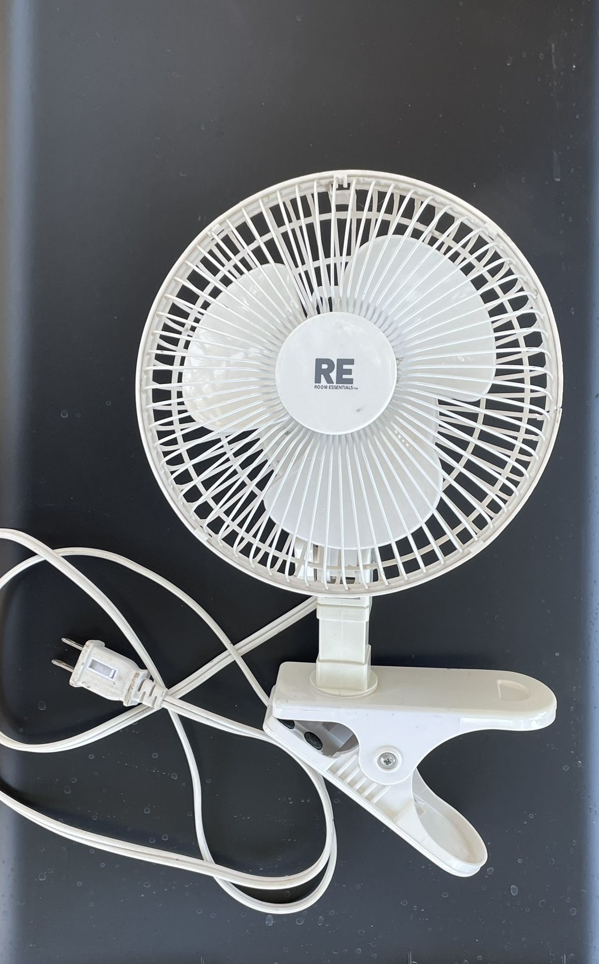 I CLIP ON FAN high And Low Speed FIRM PRICE in eagle rock ,.