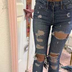 Hollister High Rise Skinny Jeans 