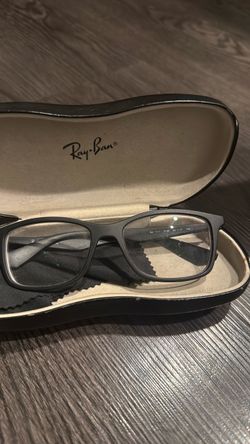 Ray-Ban RB7047 Eyeglasses with Case