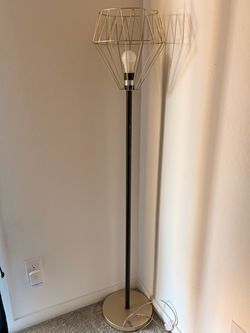 Gold open diamond frame lamp